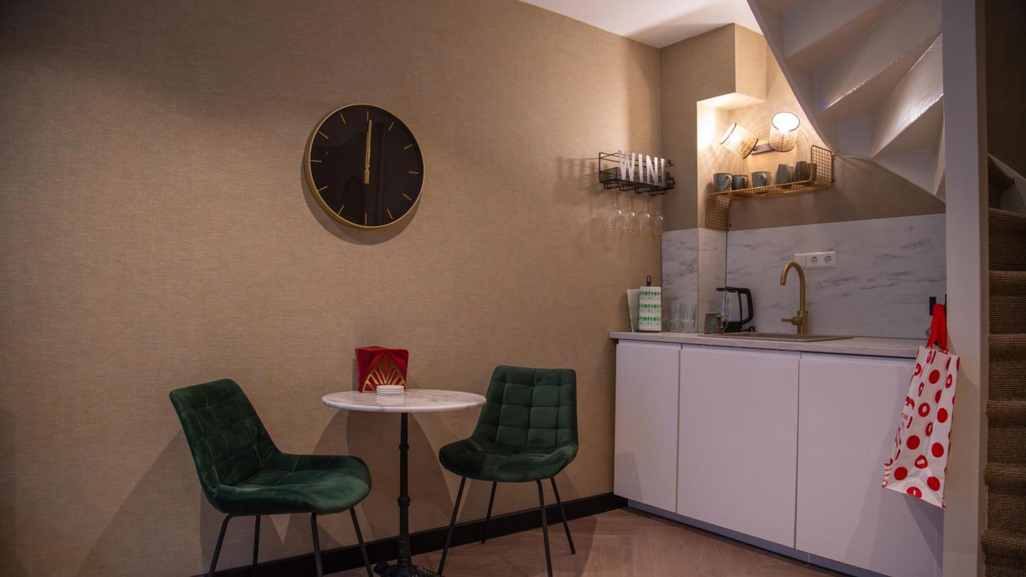 Downtown Apartment