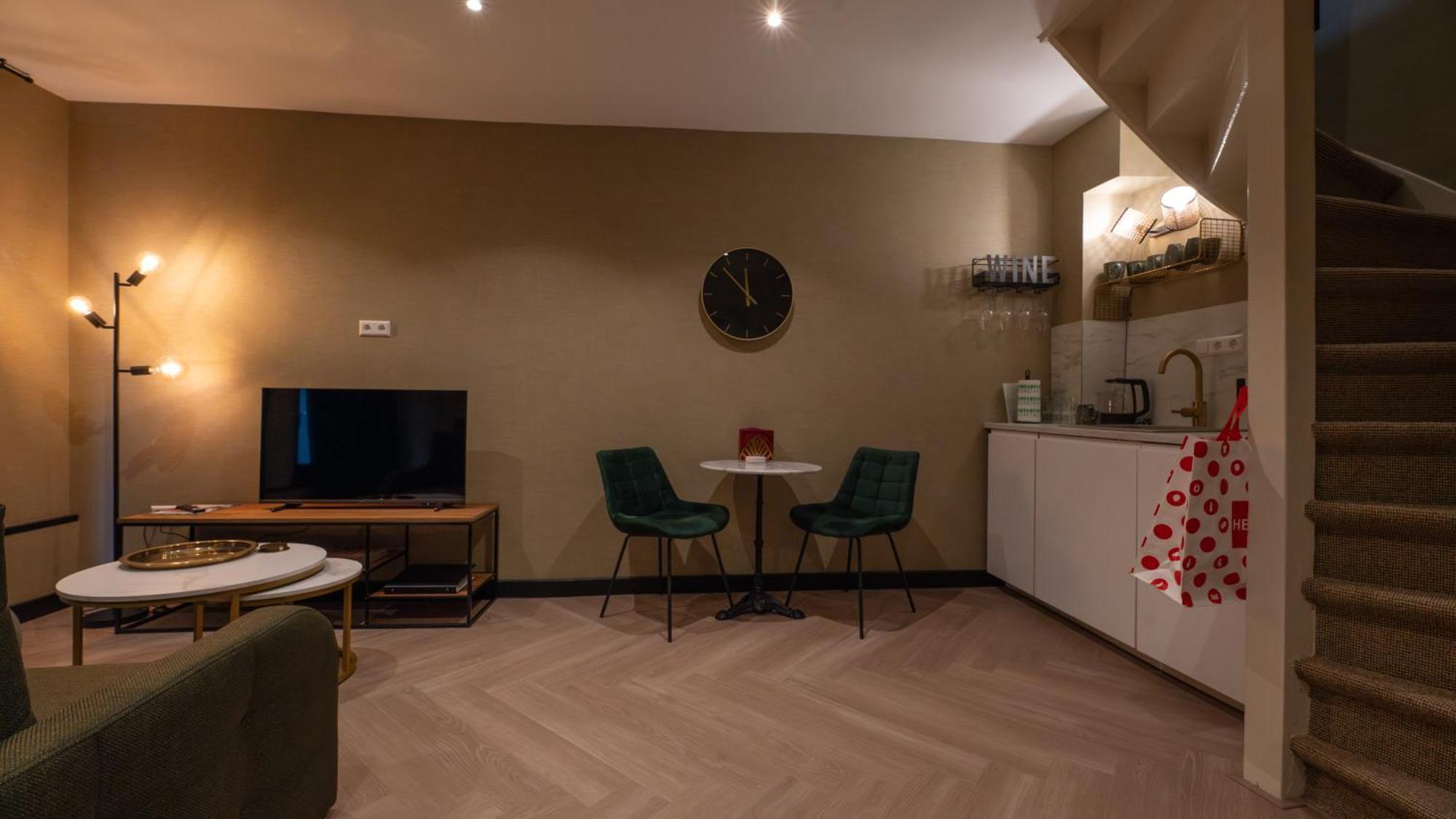 Downtown Apartment